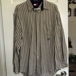 Tommy Hilfiger 💯% Cotton Blue Denim Striped Long Sleeved Shirt size Lg